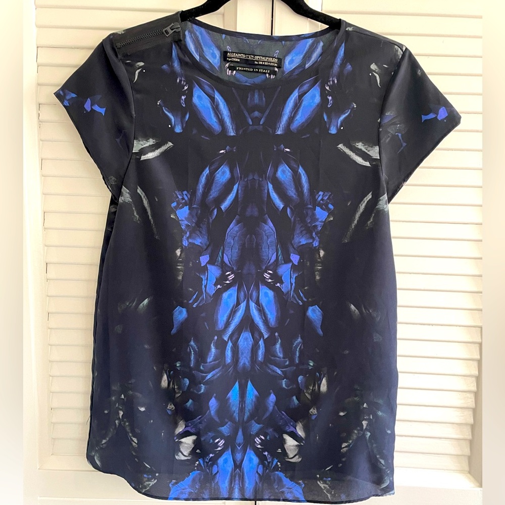 ALLSAINTS Silk Blend Blouse with shoulder zipper - blue printed design
Small